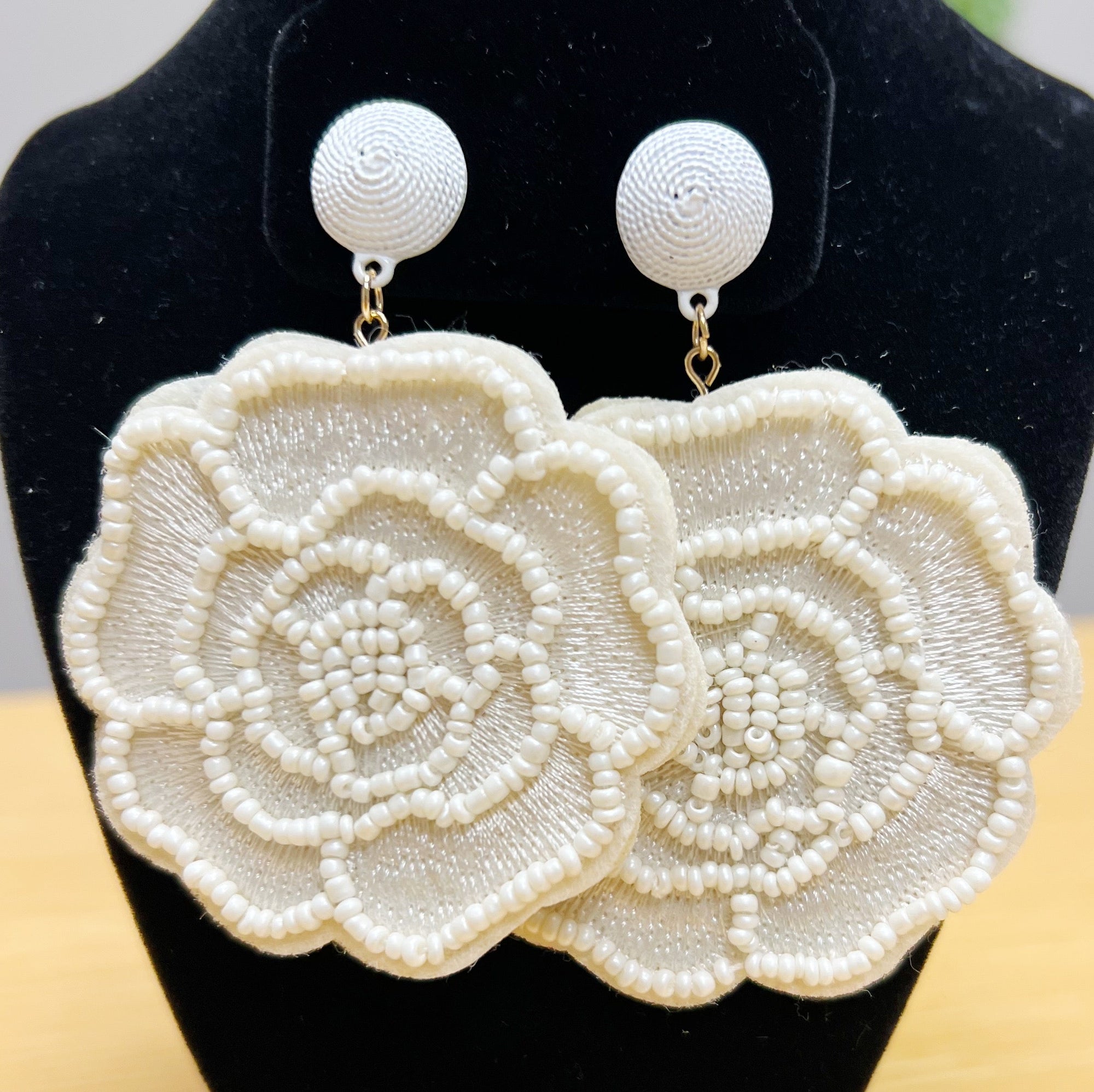 CookiBloom Earrings Ivory Moonflower Earrings