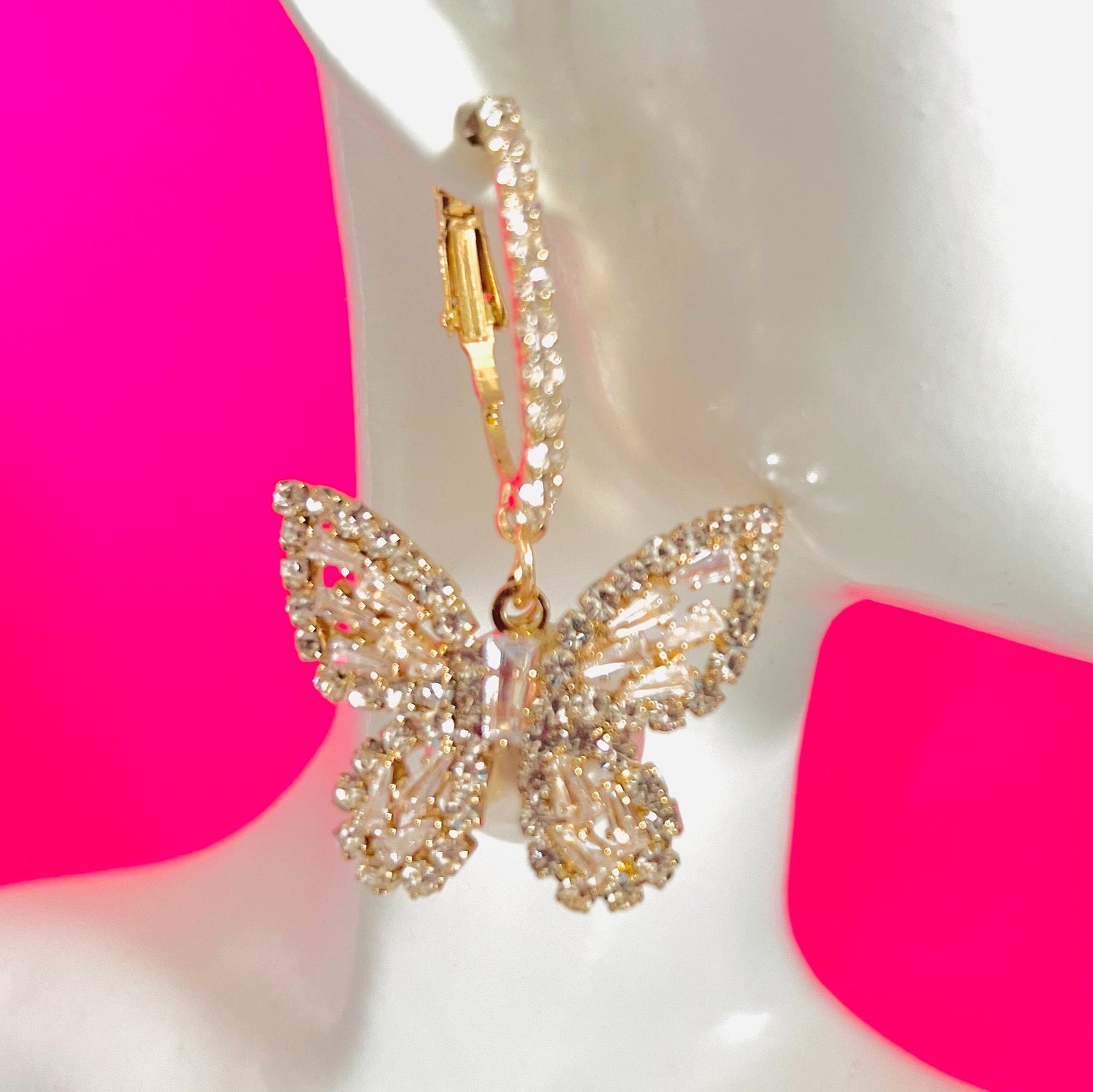 CookiBloom Earrings Butterfly Pearl Rhinestone Huggie Earrings