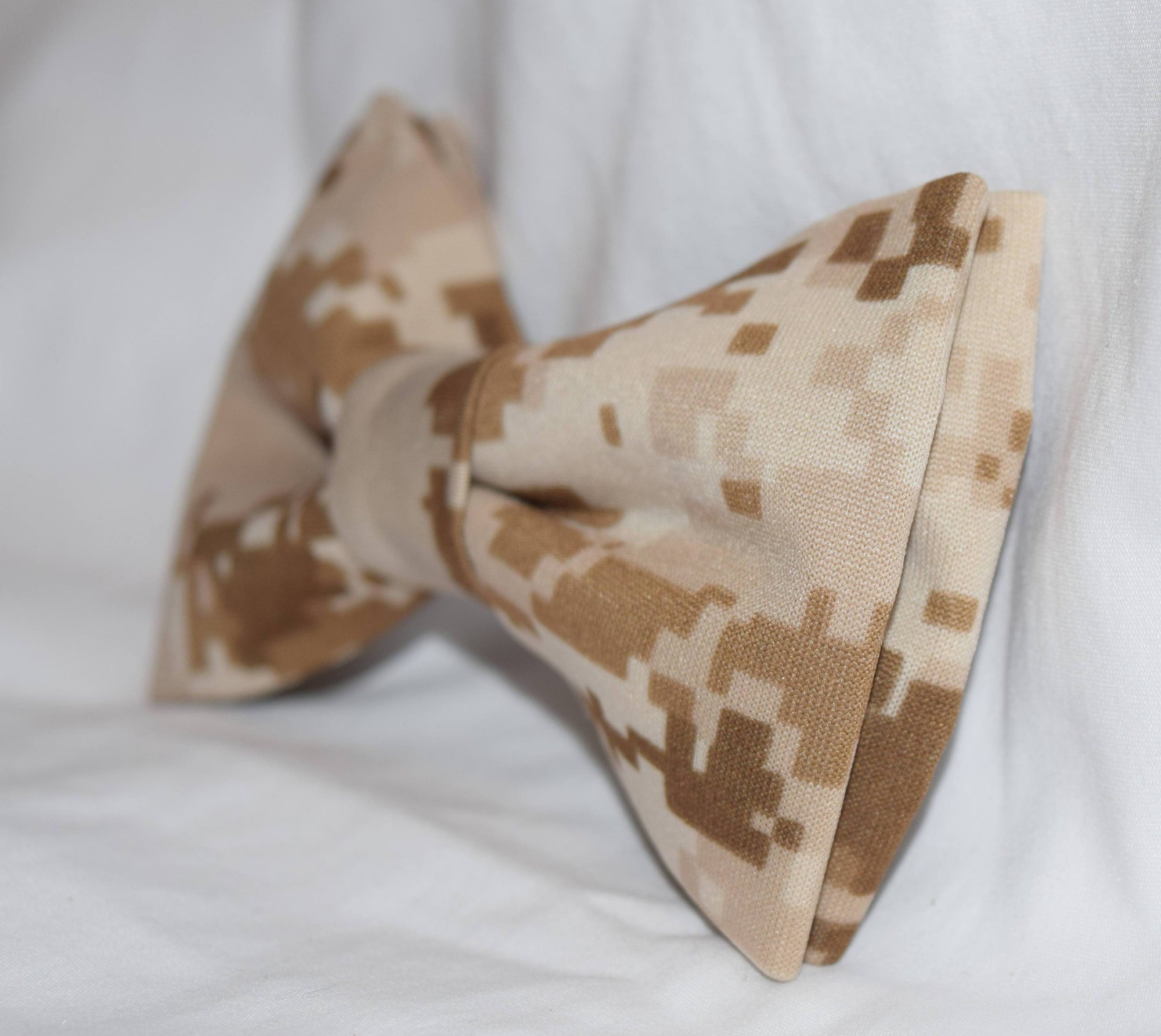 CookiBloom bow tie Marine Desert Camo Clip-On Bow tie