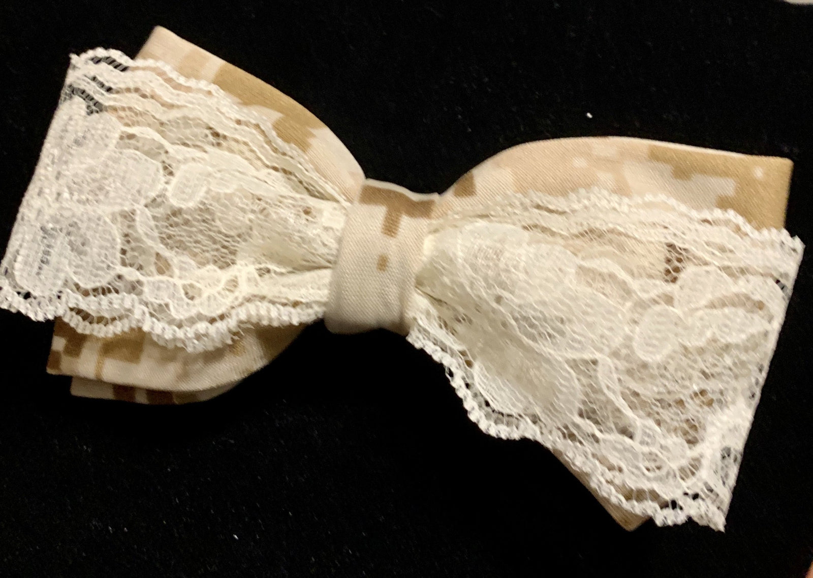 CookiBloom hair bows Marines Camo Hair Bow