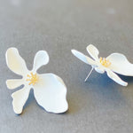 CookiBloom Jewelry White Exotic Bloom Blue Earrings